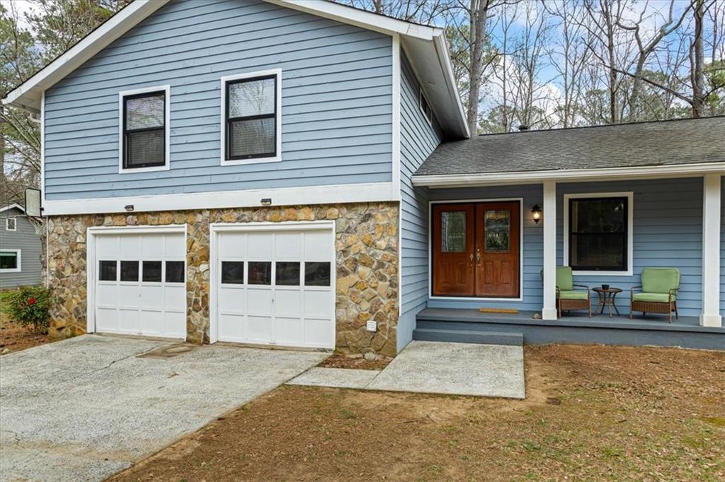 9635 Loblolly Lane