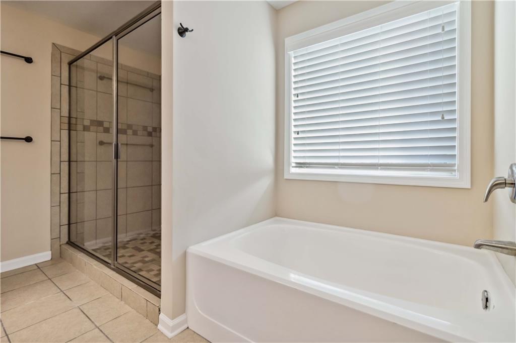 700 Ridgeway Court