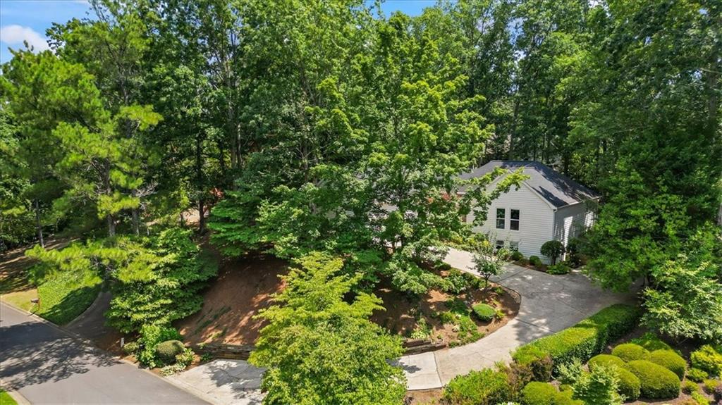 1595 Sandpoint Drive NE