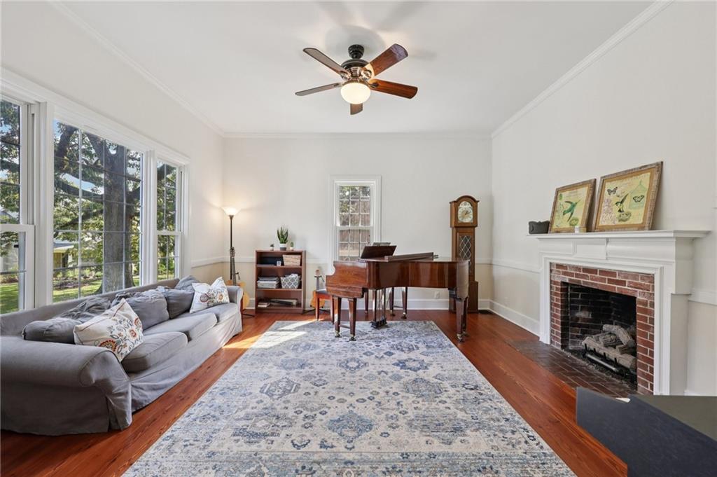 1585 Blackwell Road