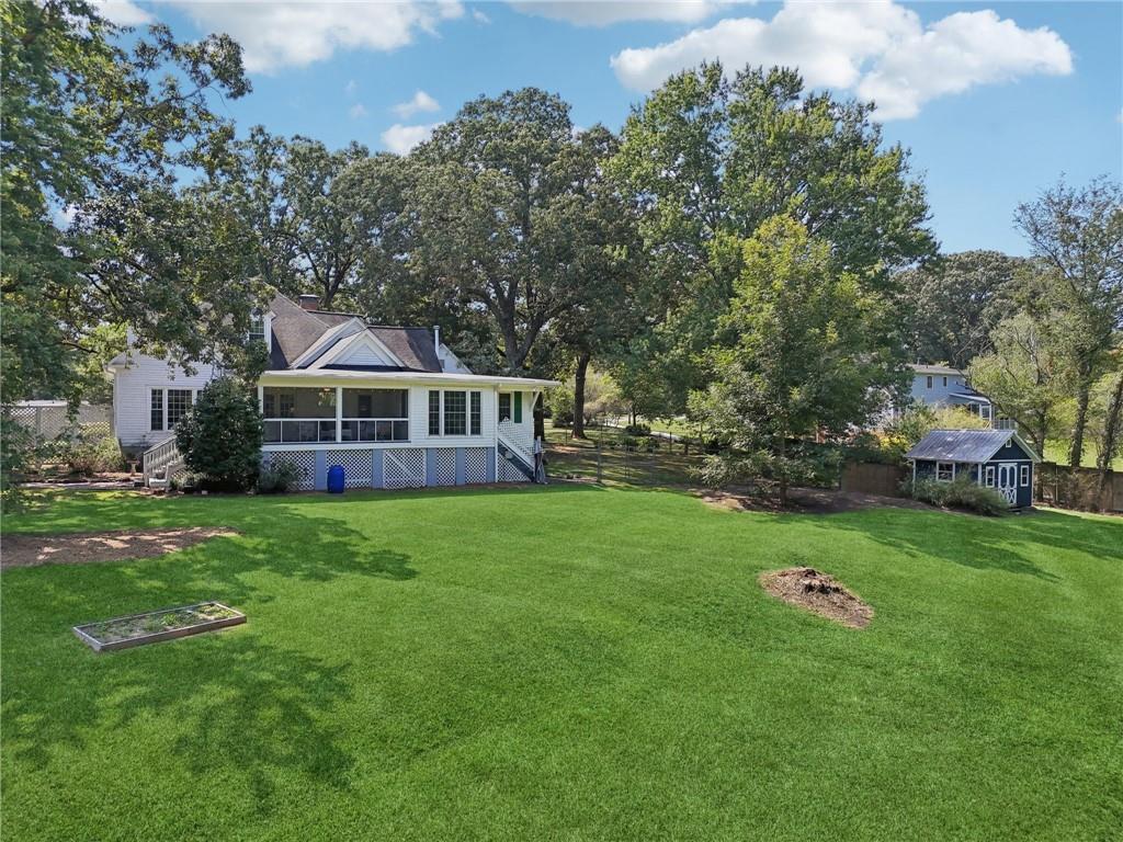 1585 Blackwell Road