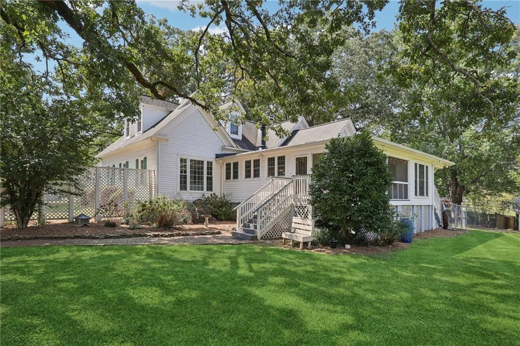 1585 Blackwell Road