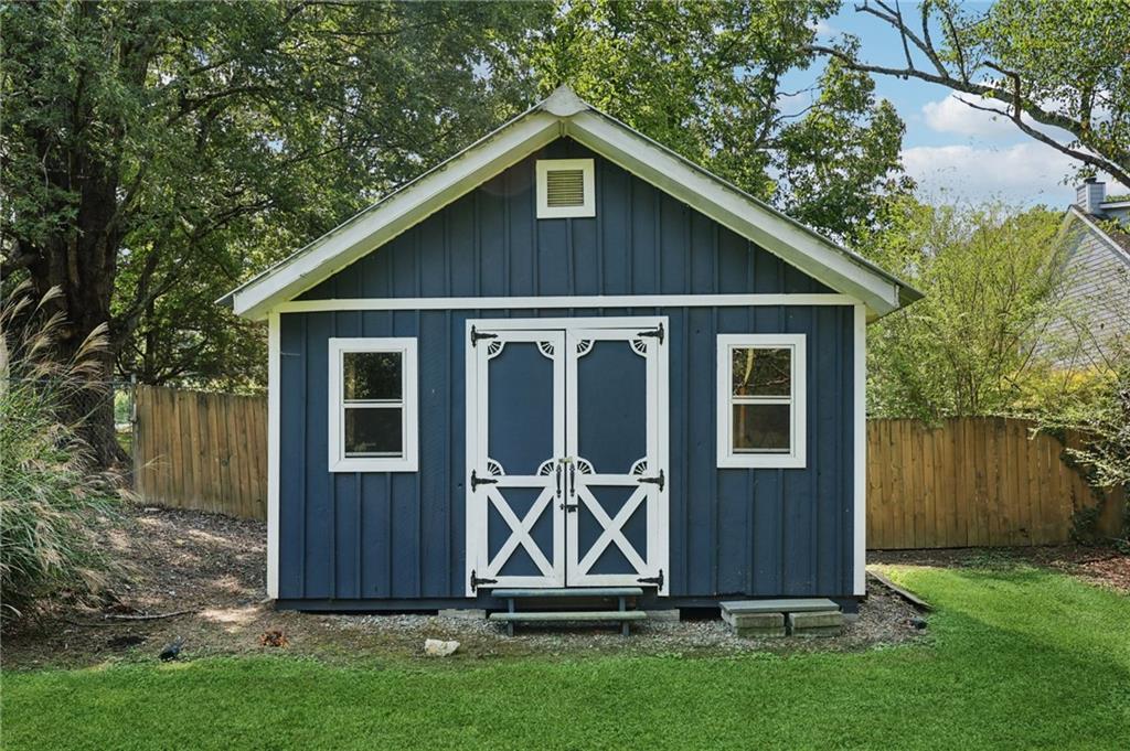 1585 Blackwell Road