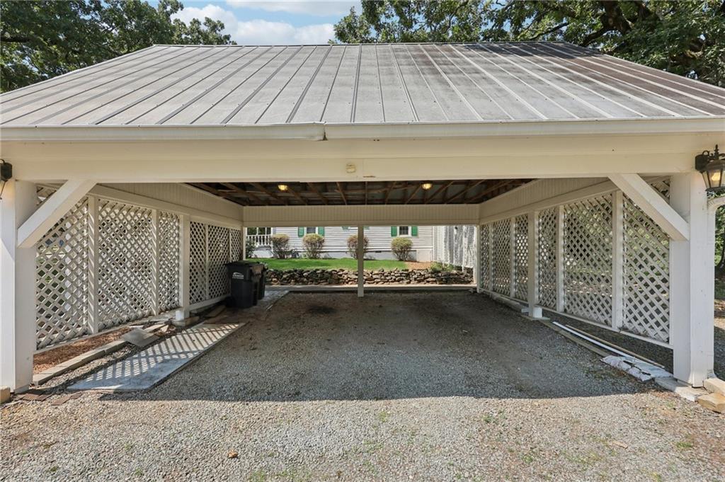 1585 Blackwell Road