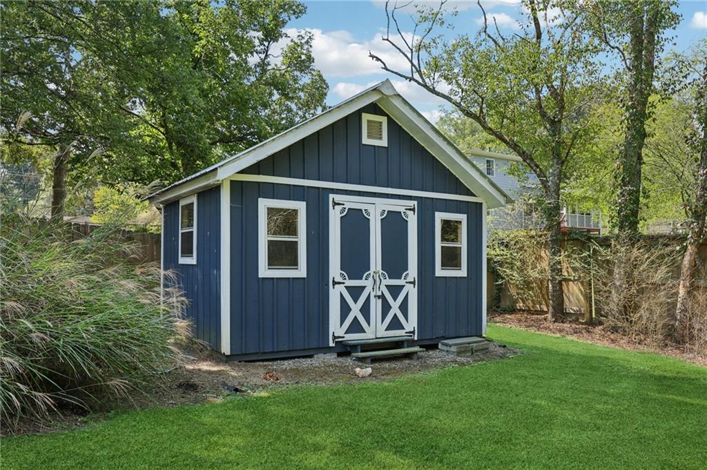 1585 Blackwell Road