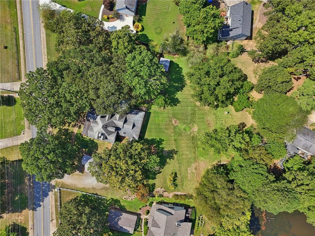 1585 Blackwell Road
