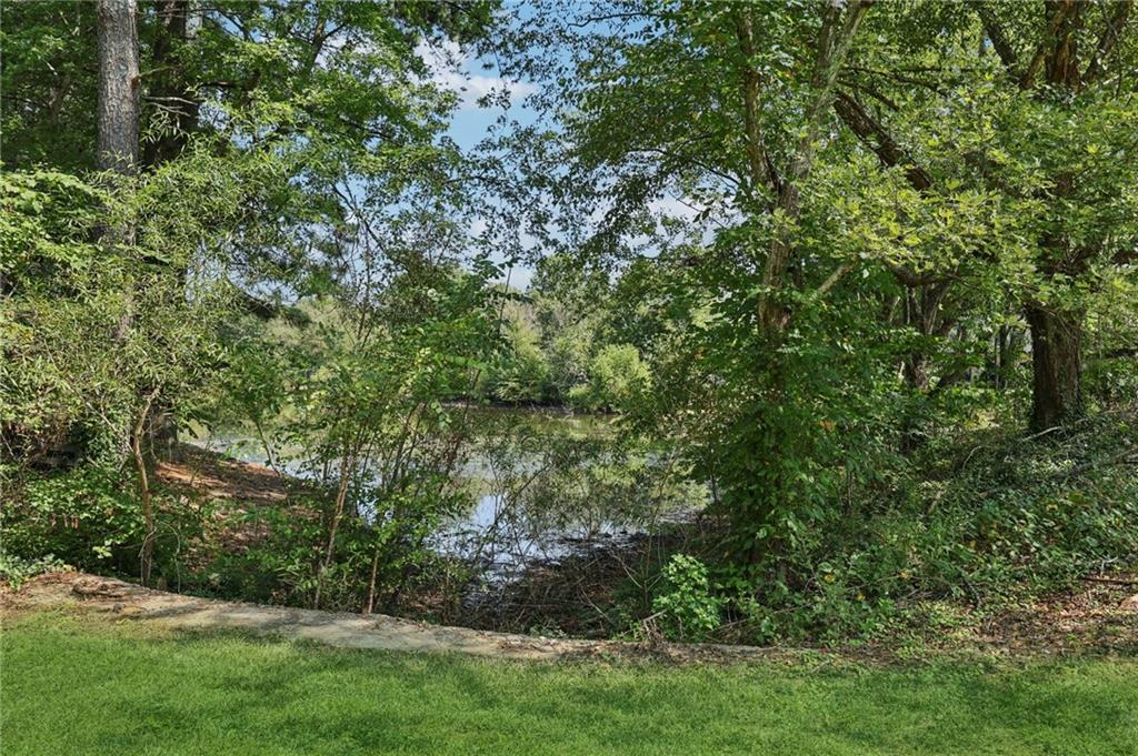 1585 Blackwell Road