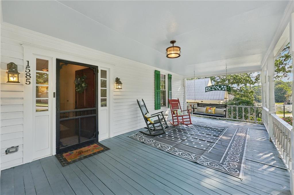 1585 Blackwell Road