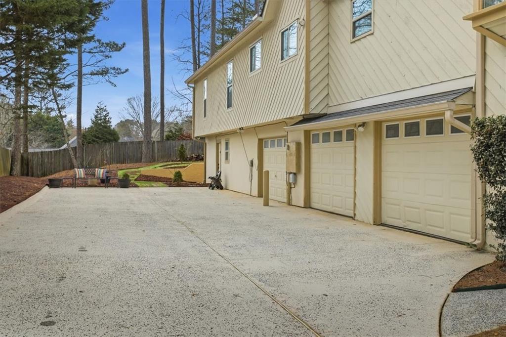 3269 Rangers Gate
