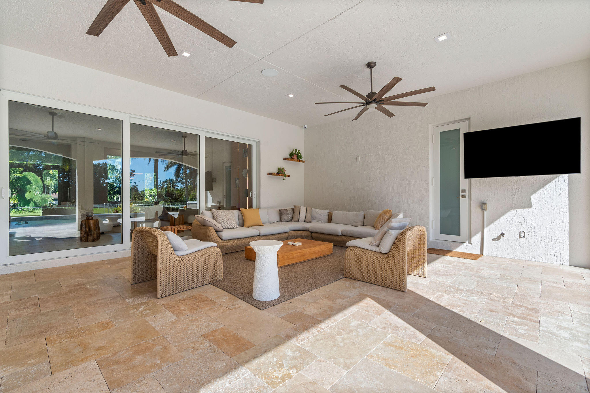 14600 Sunset Lane