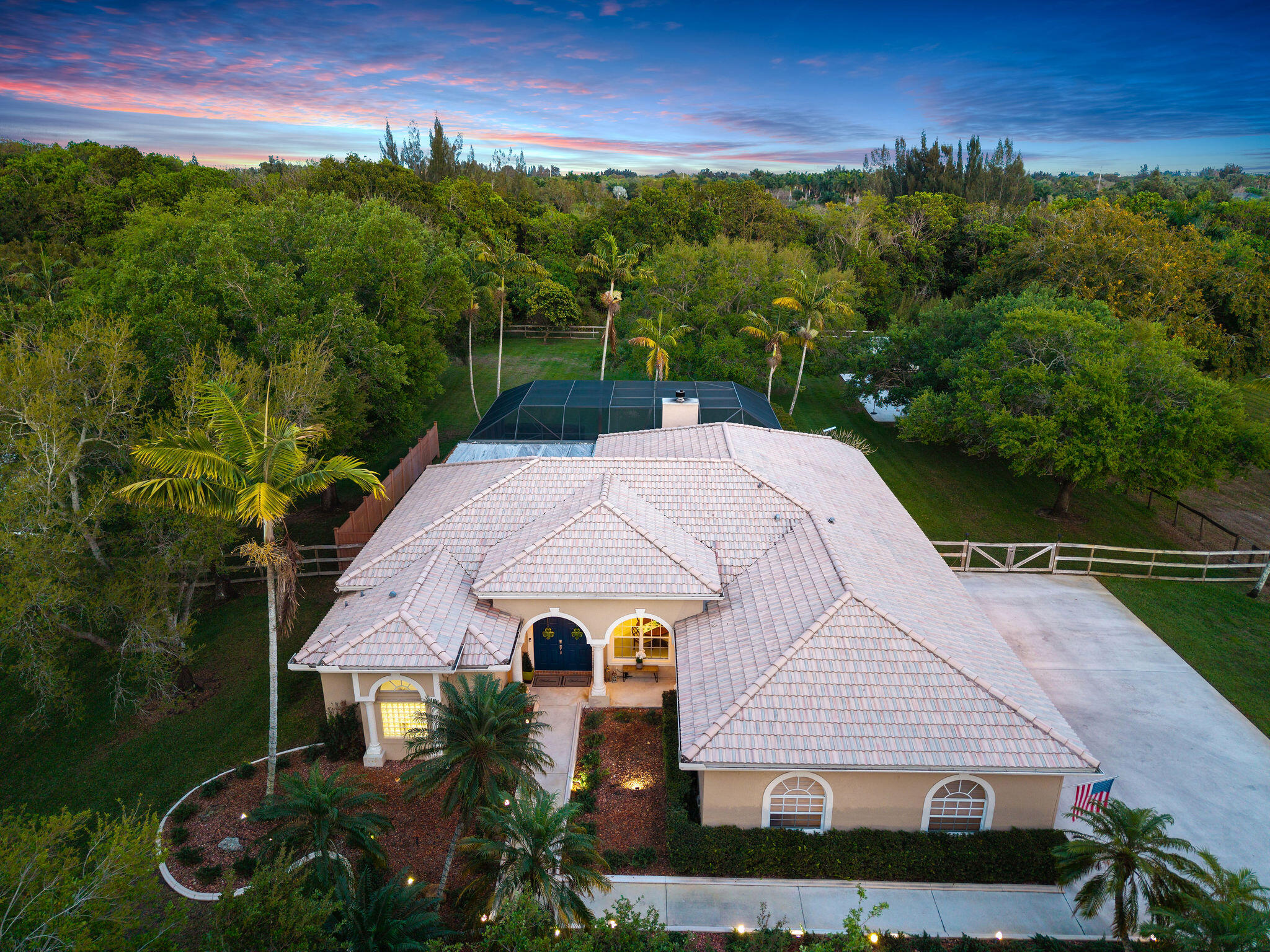 5230 SW 195th Terrace Terrace