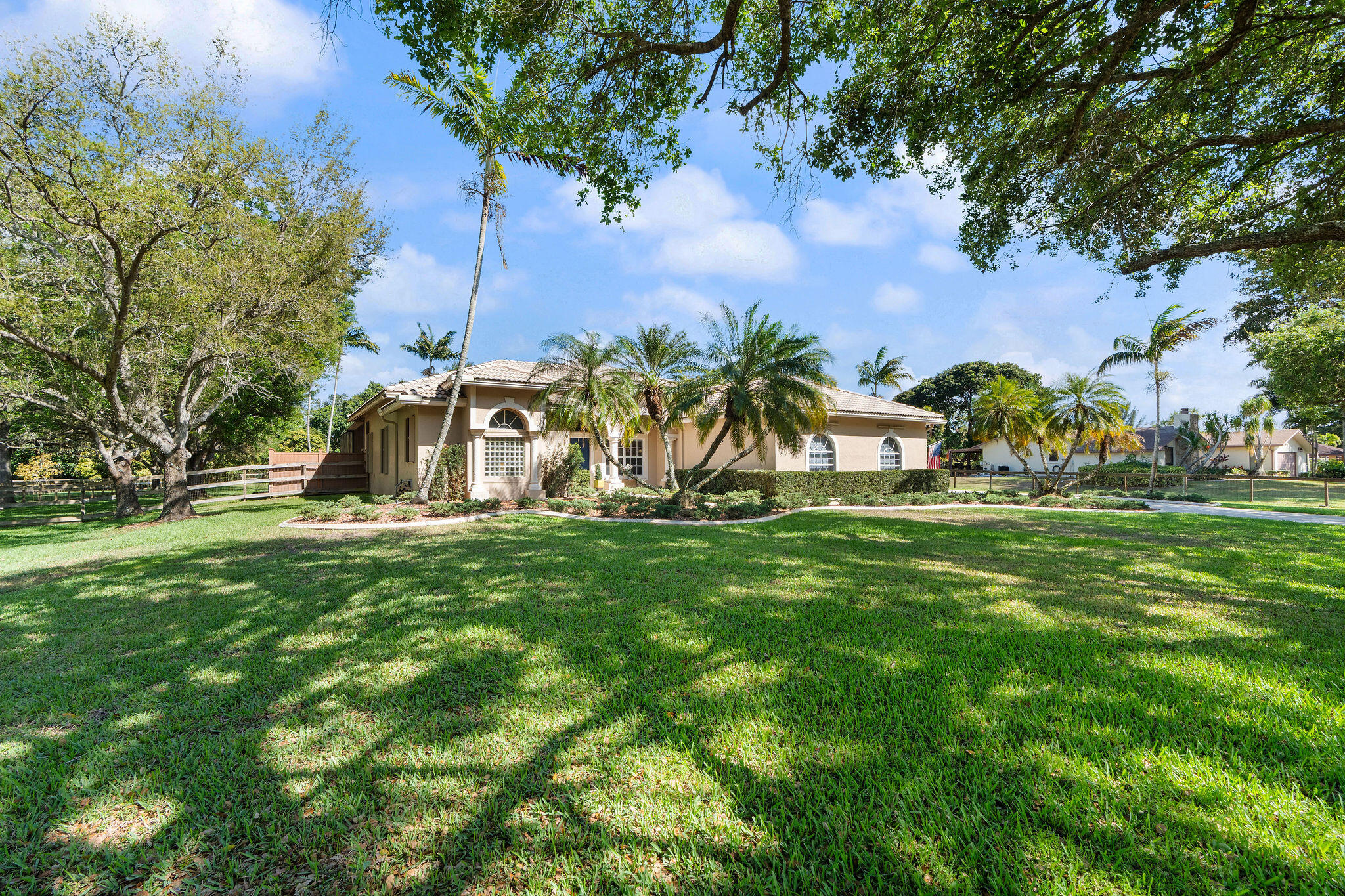 5230 SW 195th Terrace Terrace