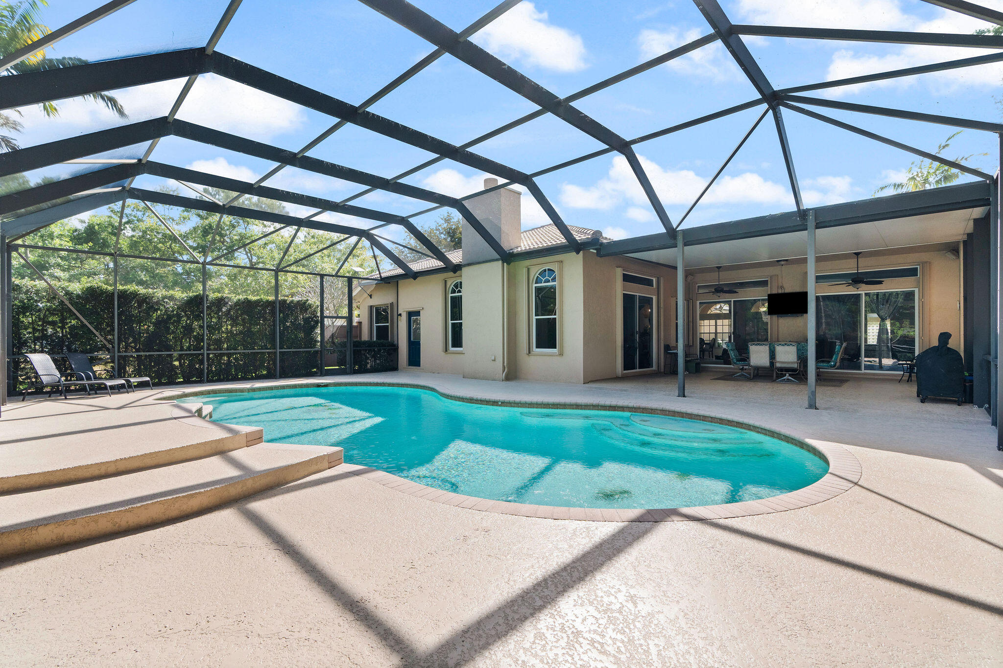 5230 SW 195th Terrace Terrace