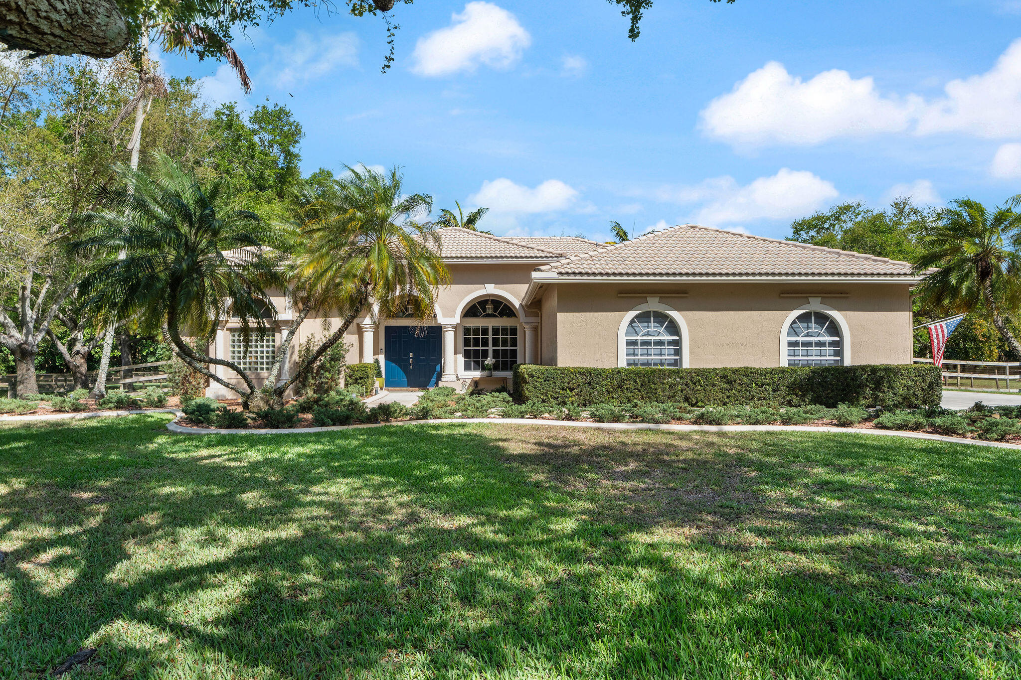 5230 SW 195th Terrace Terrace