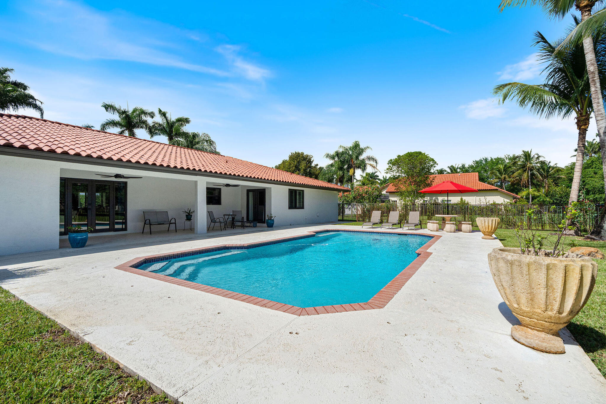13821 Alexandria Court