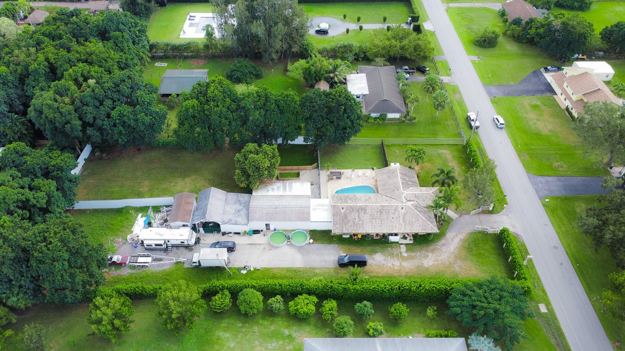 5520 SW 196th Lane