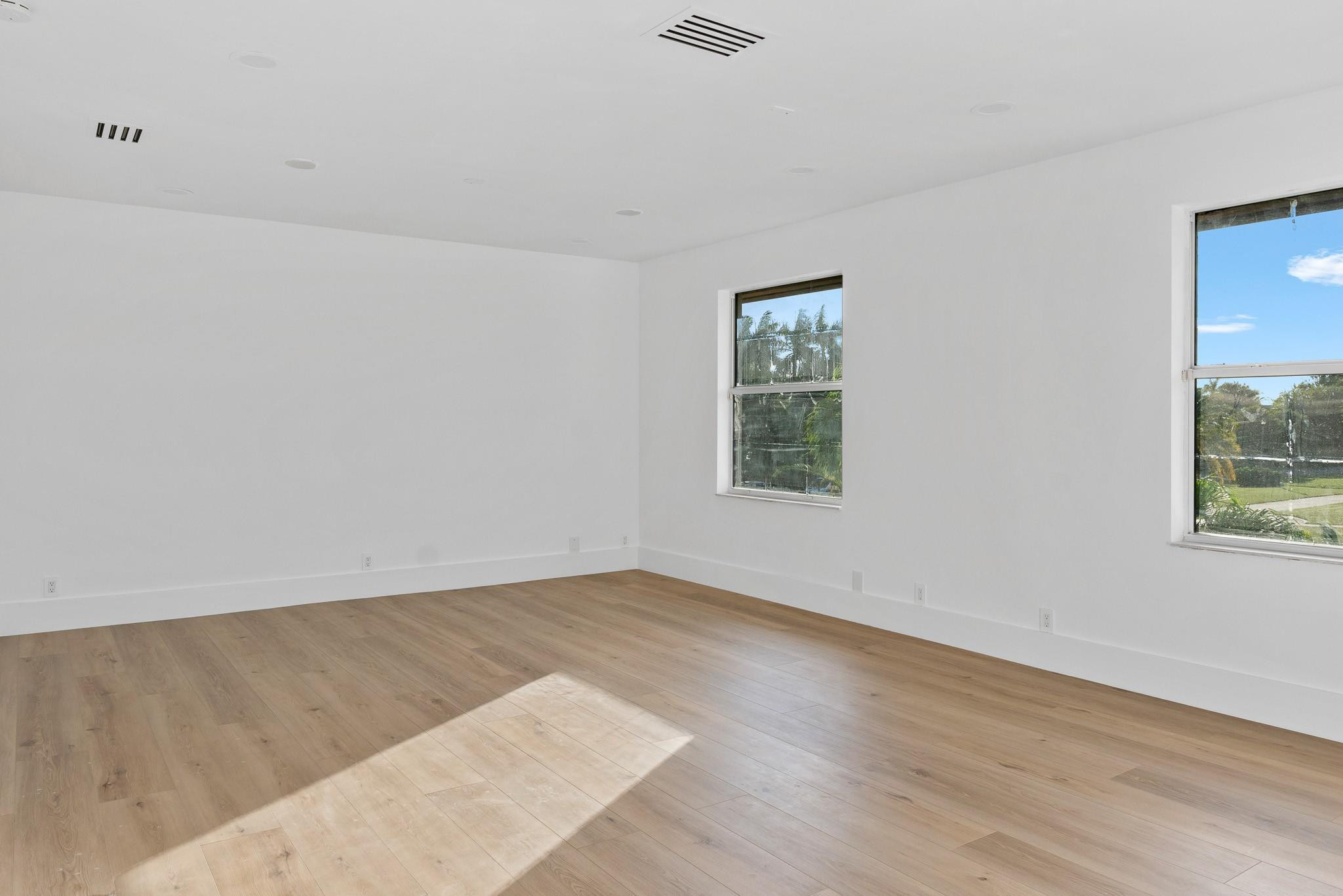 7401 Peppertree