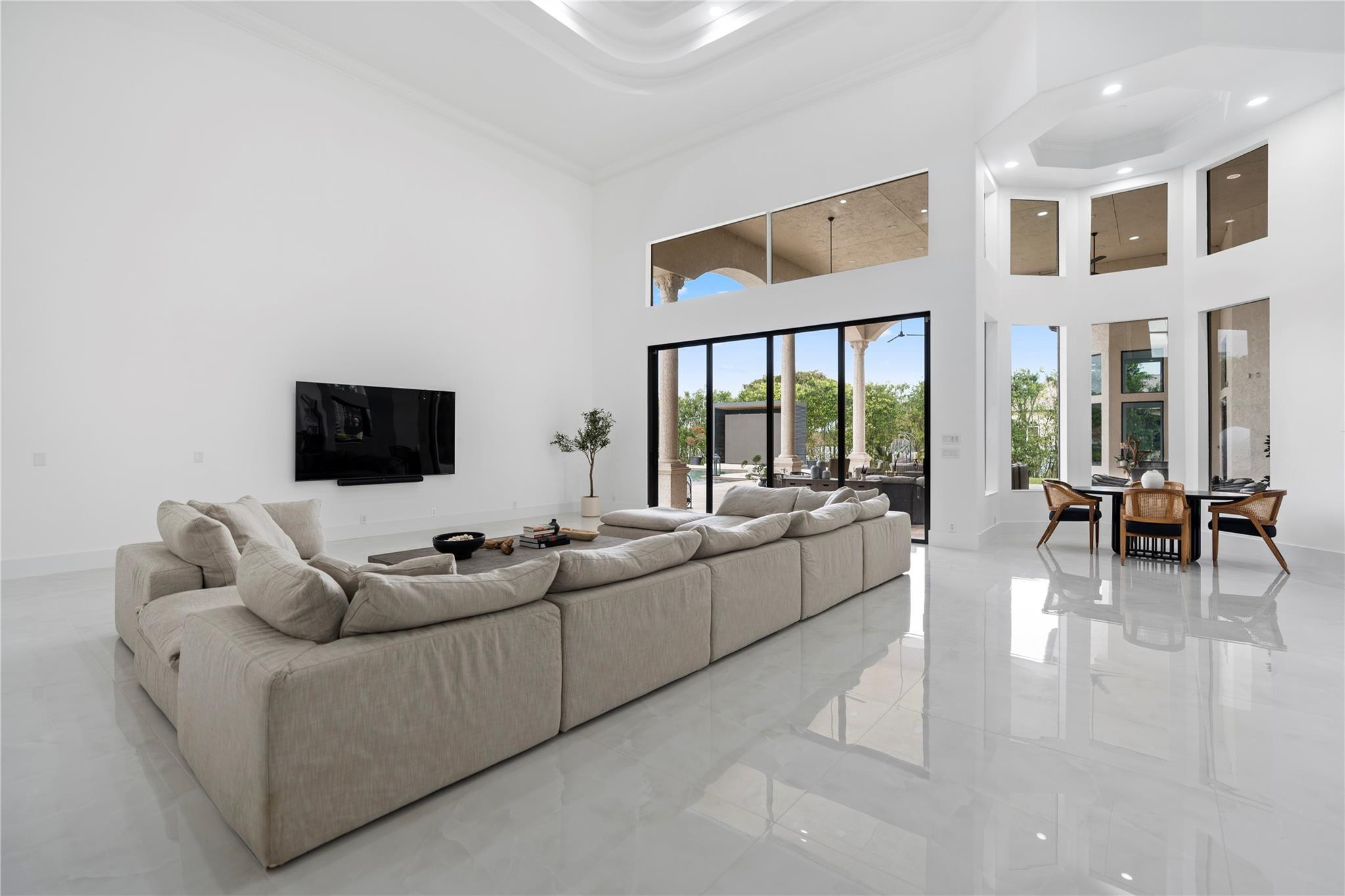 7401 Peppertree