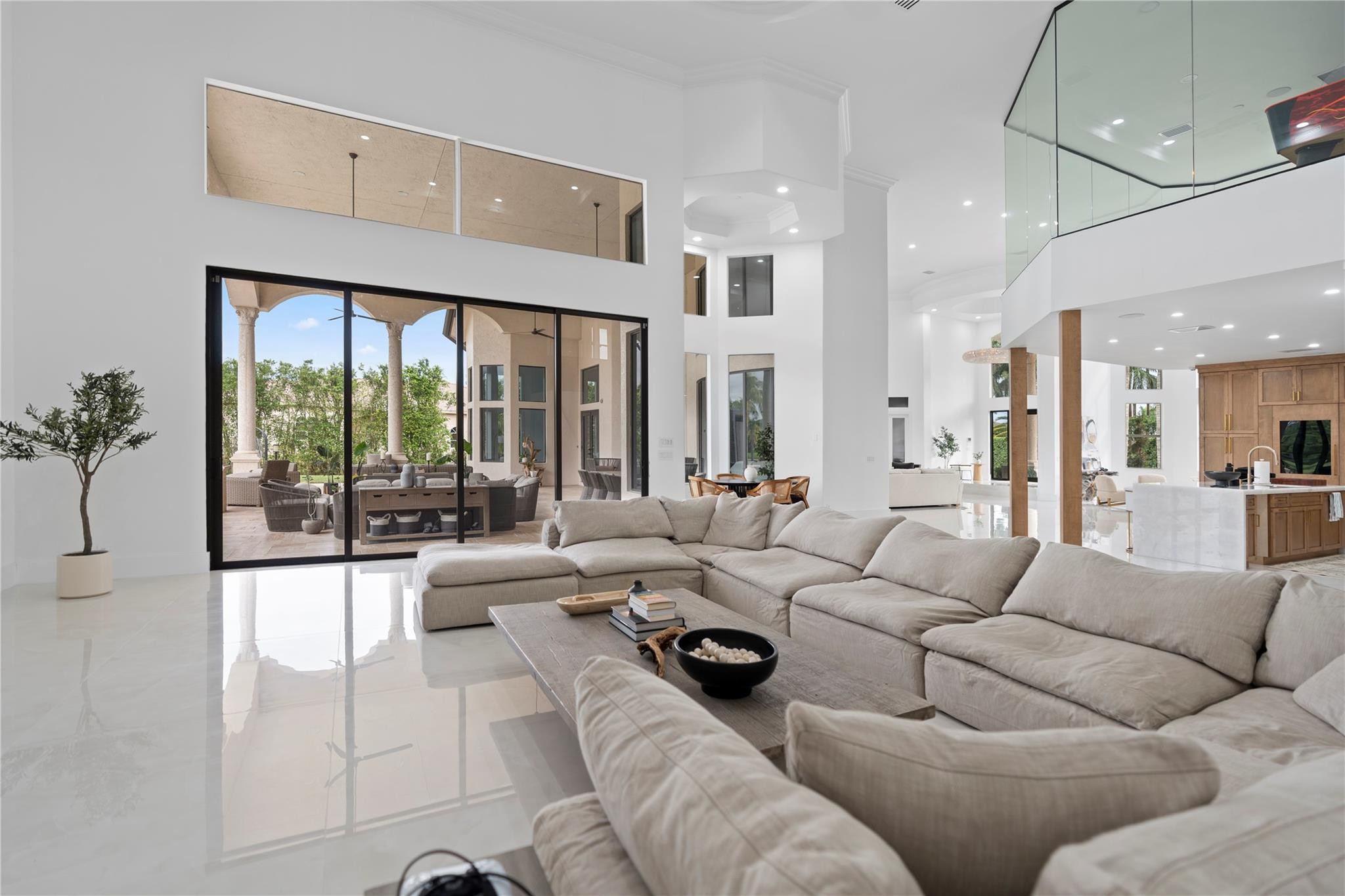 7401 Peppertree