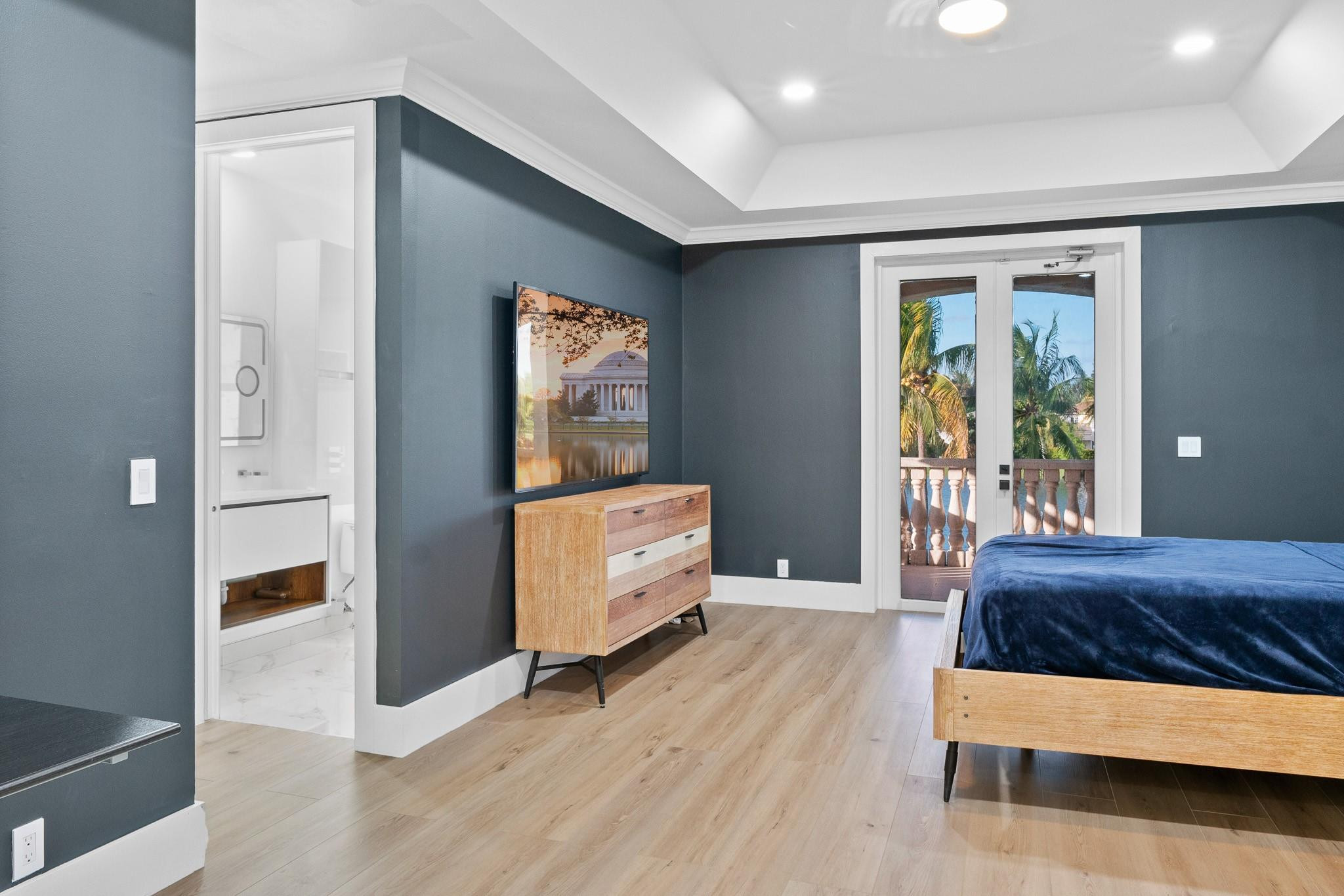 7401 Peppertree