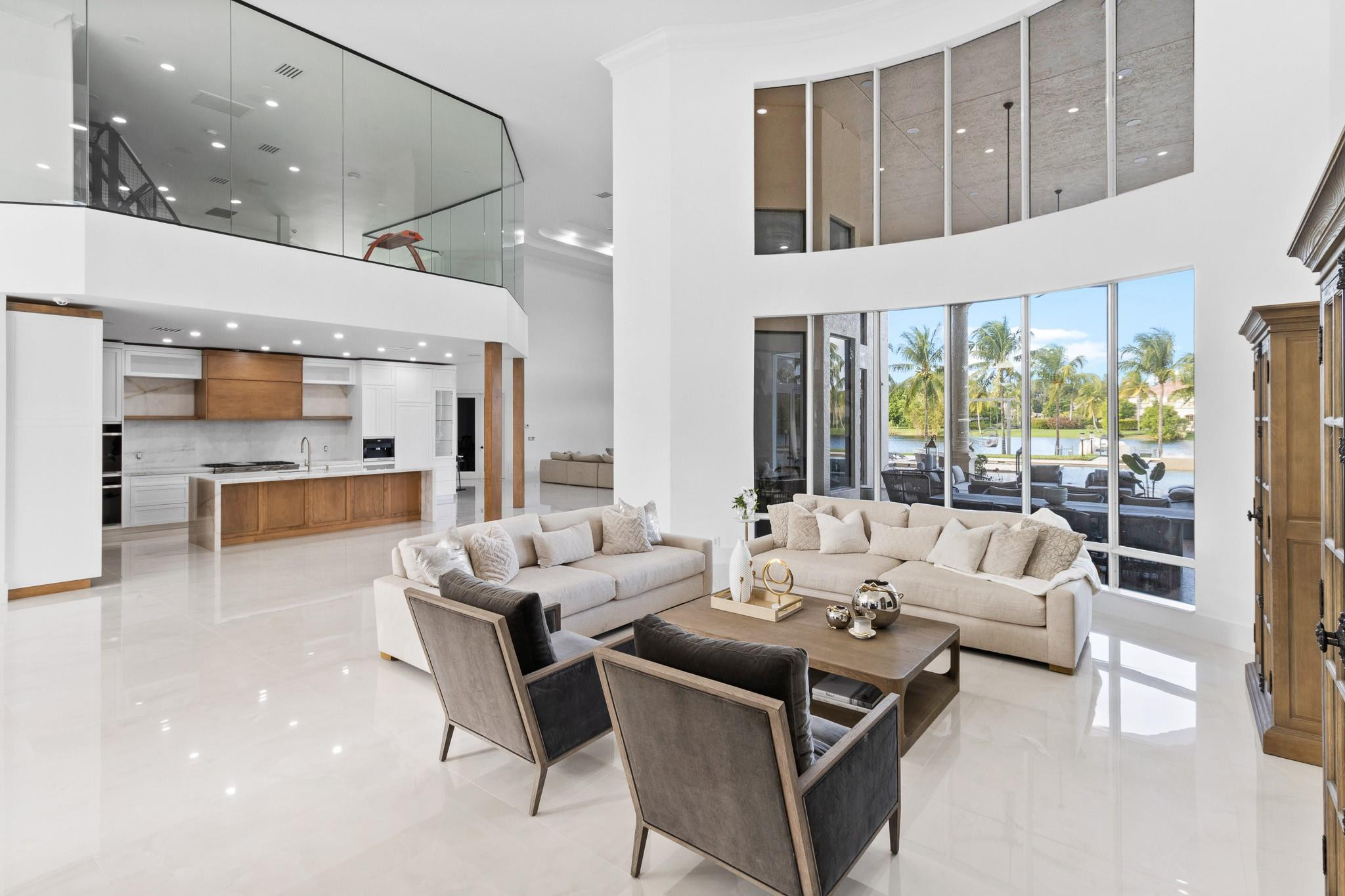 7401 Peppertree