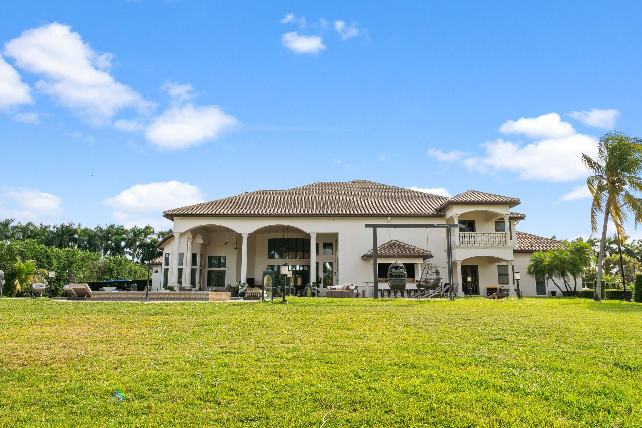 7401 Peppertree