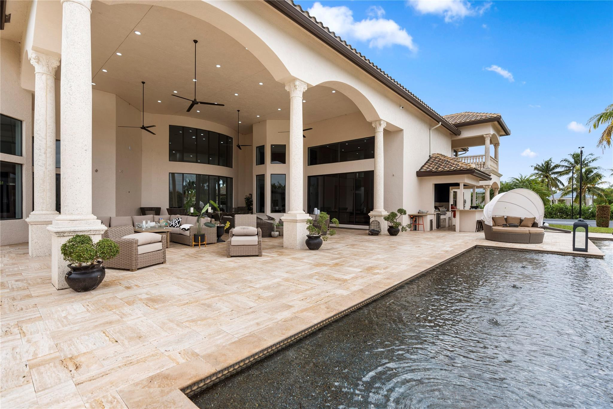 7401 Peppertree