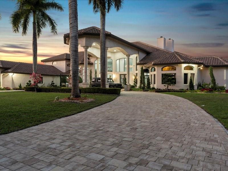 7401 Peppertree