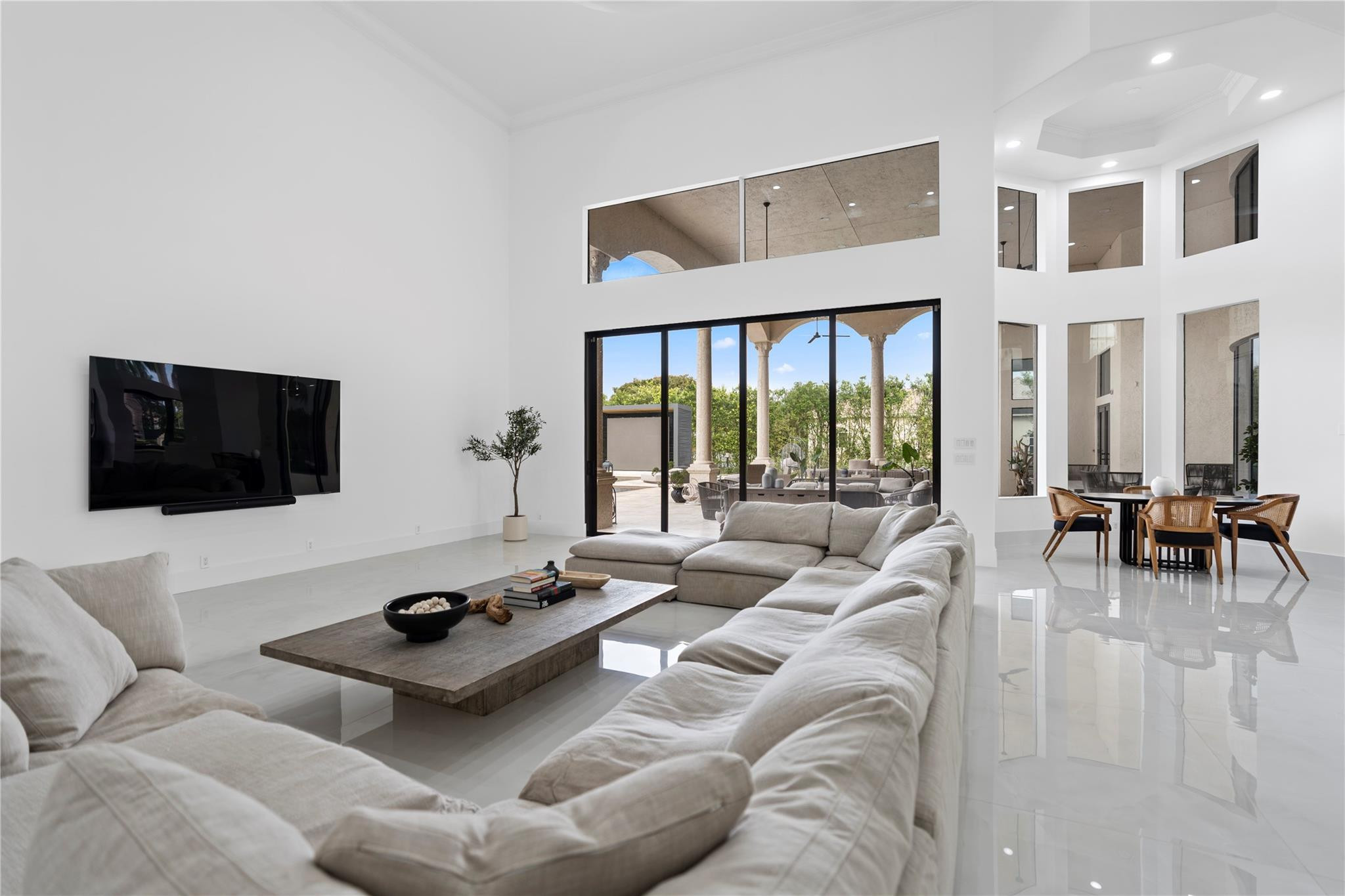 7401 Peppertree
