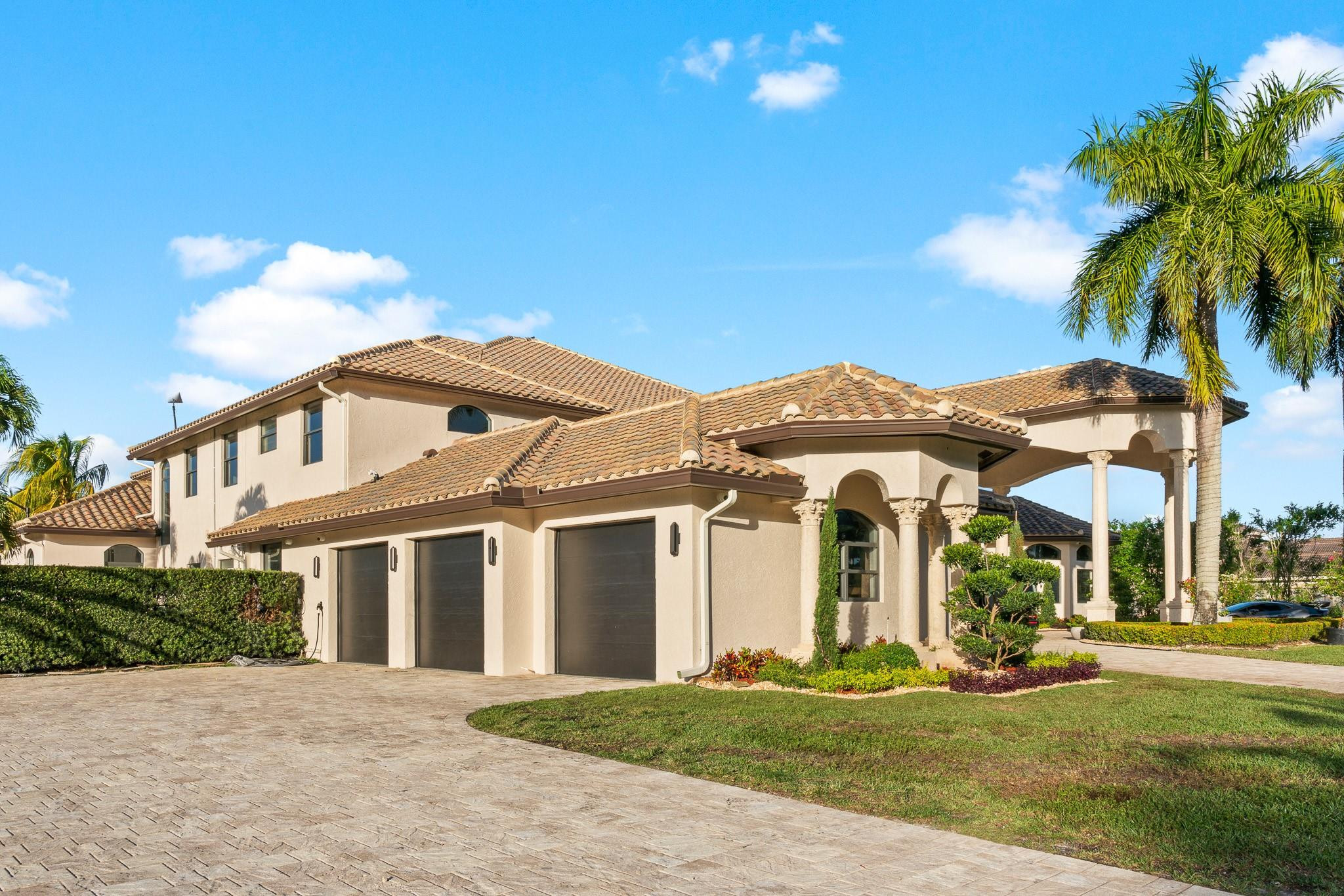 7401 Peppertree
