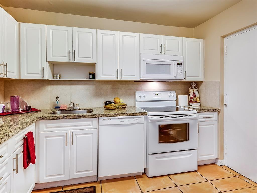 7440 Miami Lakes Drive Unit: F206