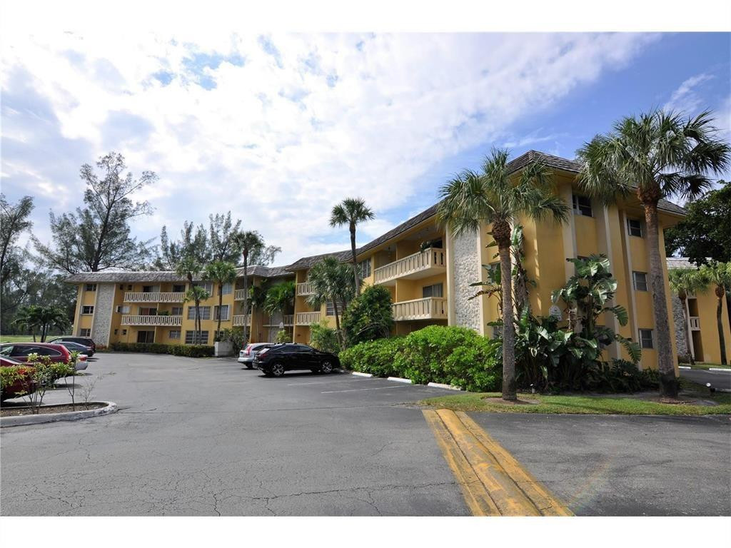 7440 Miami Lakes Drive Unit: F206