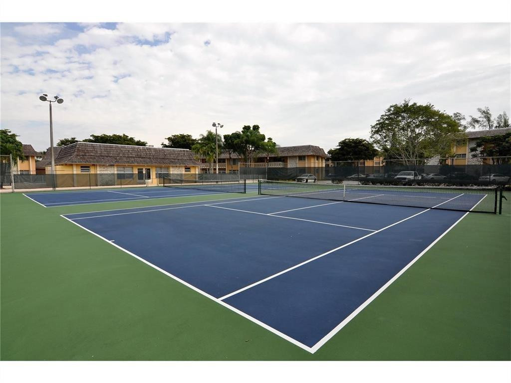 7440 Miami Lakes Drive Unit: F206
