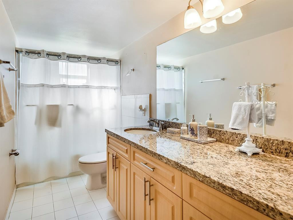 7440 Miami Lakes Drive Unit: F206