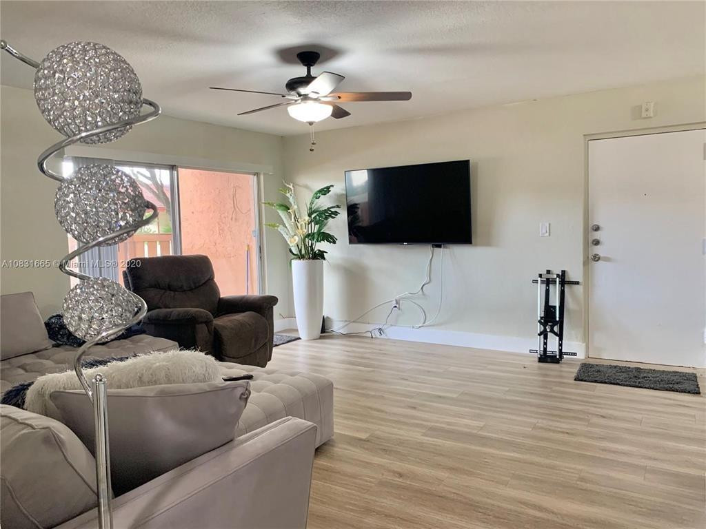 7105 Miami Lakes Drive Unit: N13