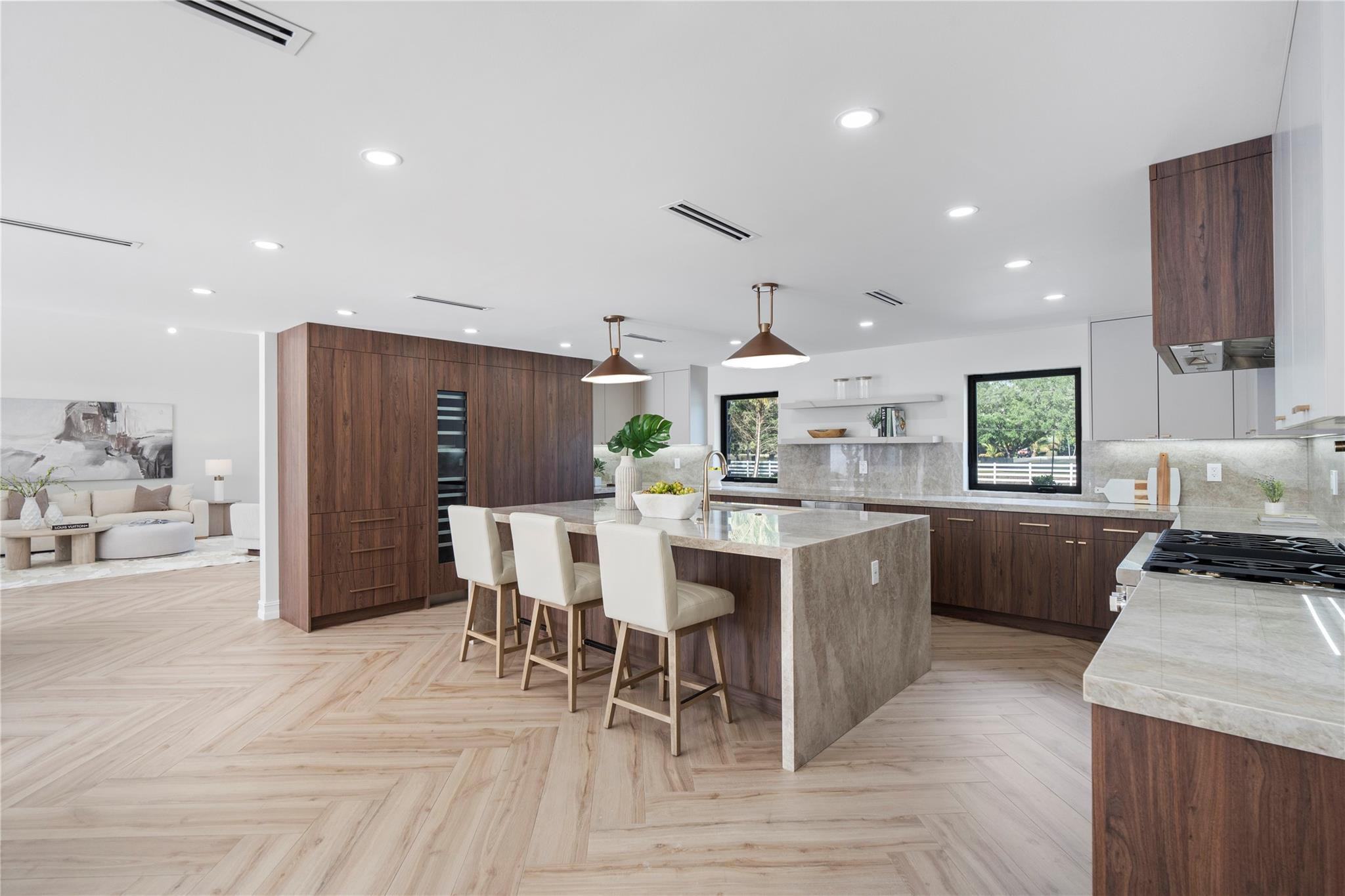 7150 Holatee Trail