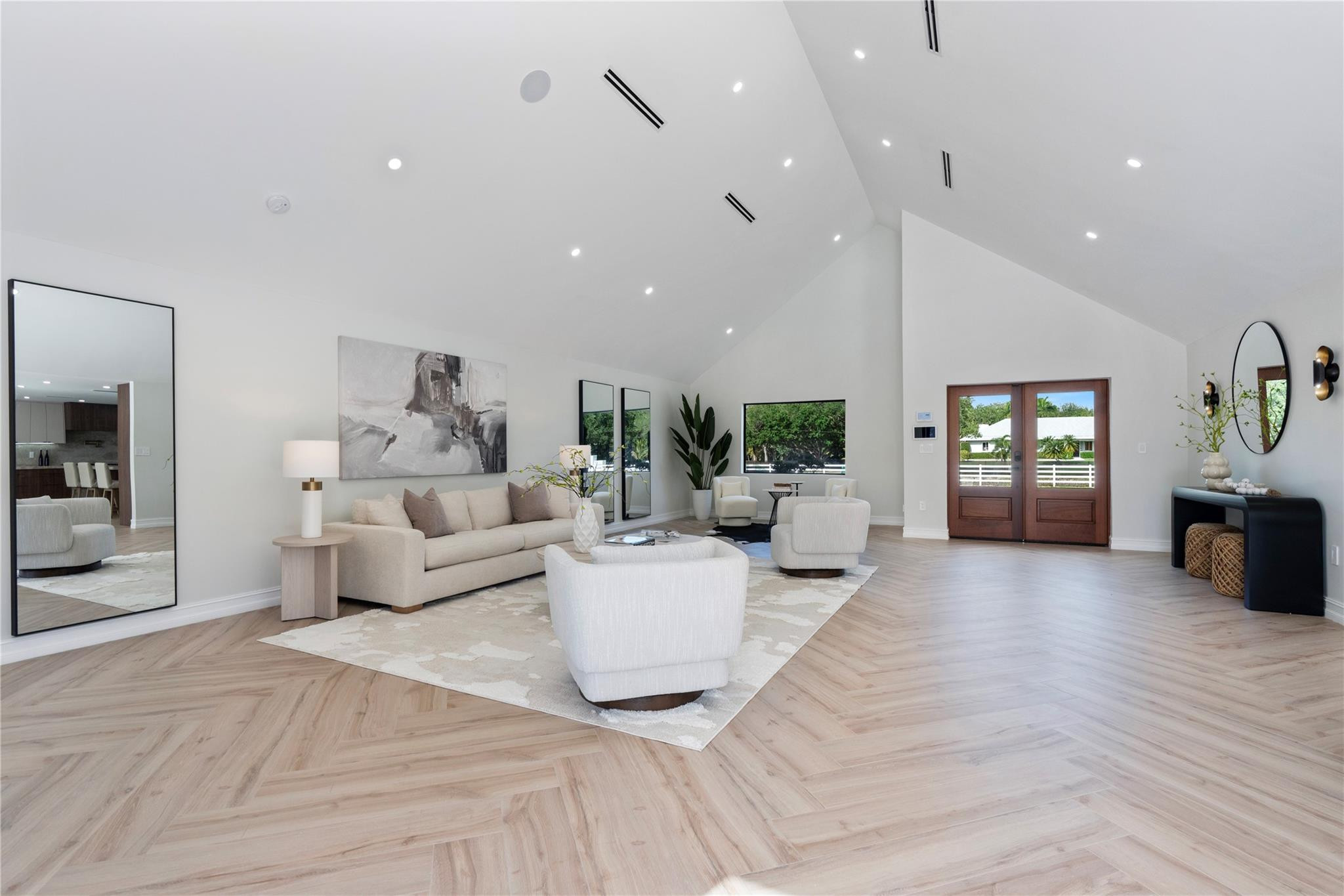 7150 Holatee Trail
