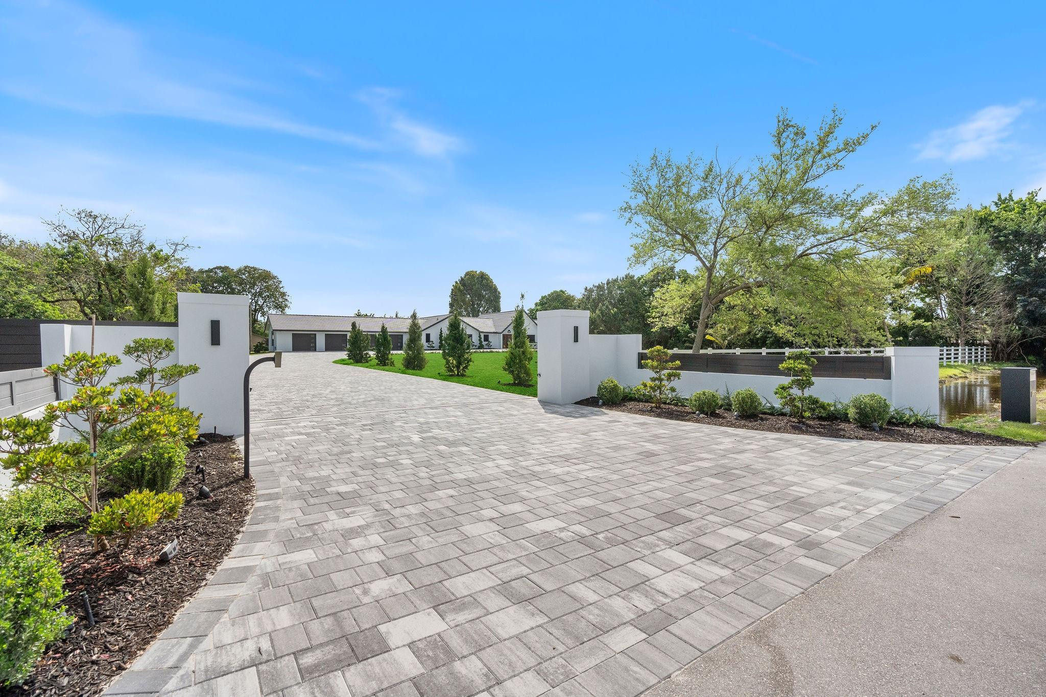 7150 Holatee Trail