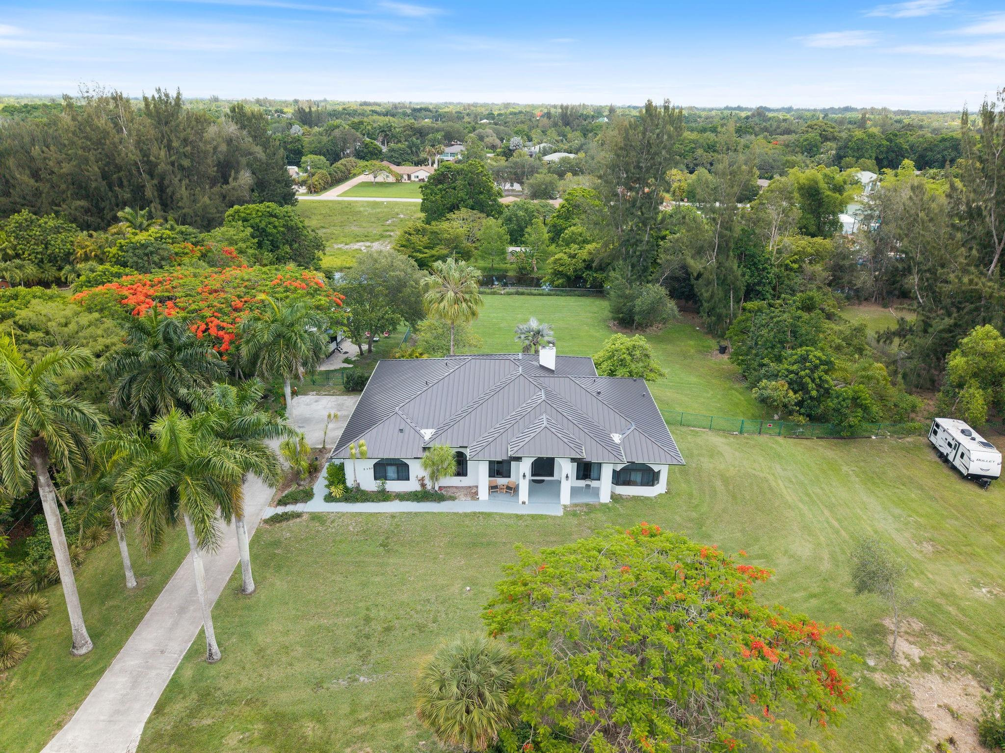5350 SW 198th Terrace