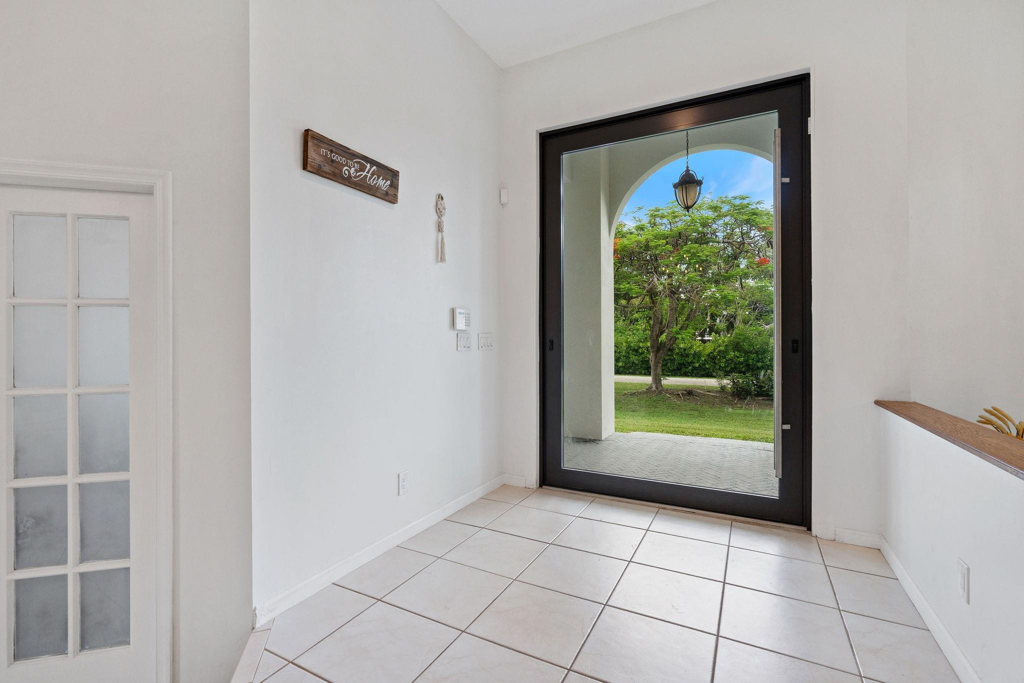 5350 SW 198th Terrace