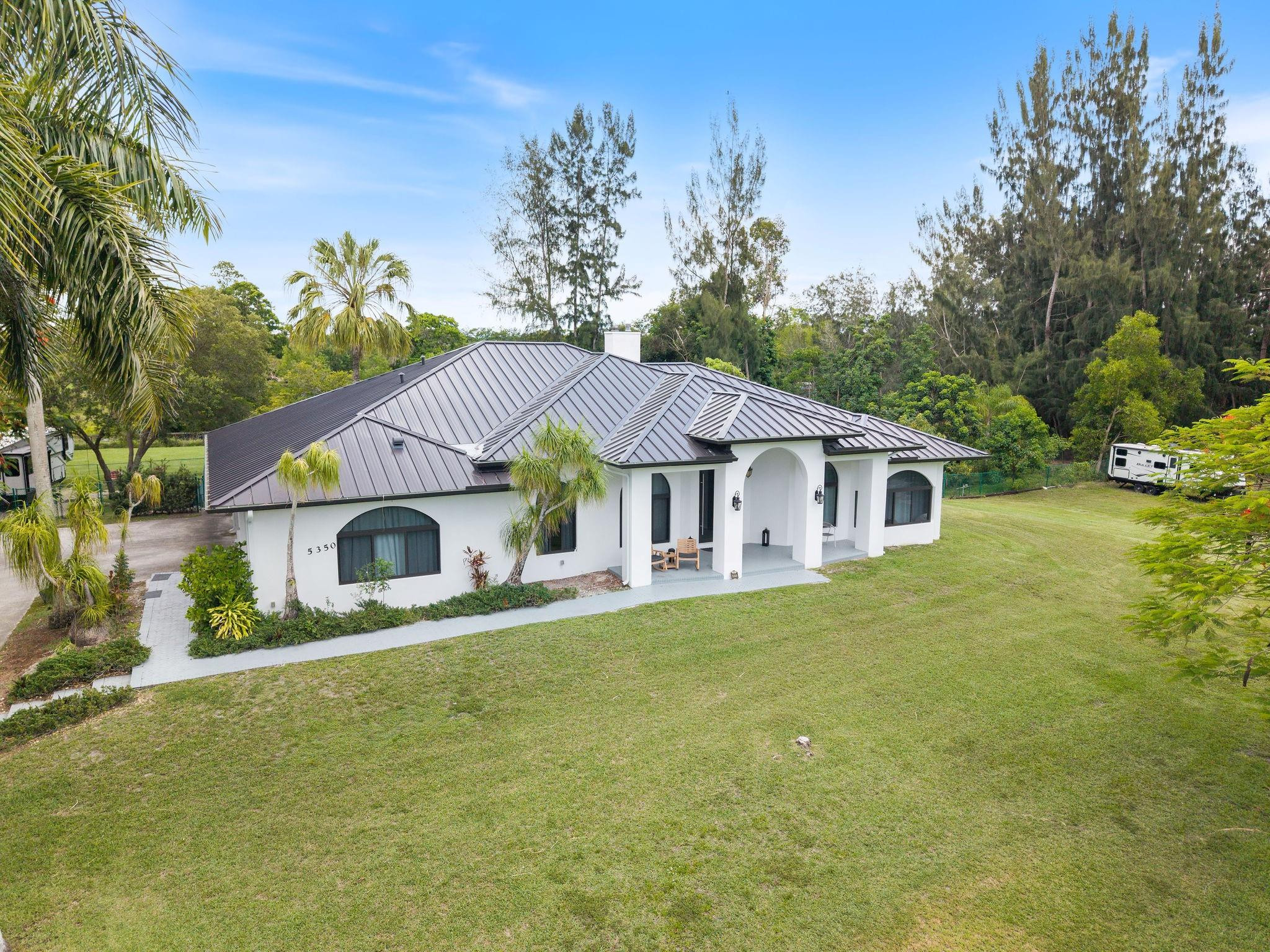 5350 SW 198th Terrace