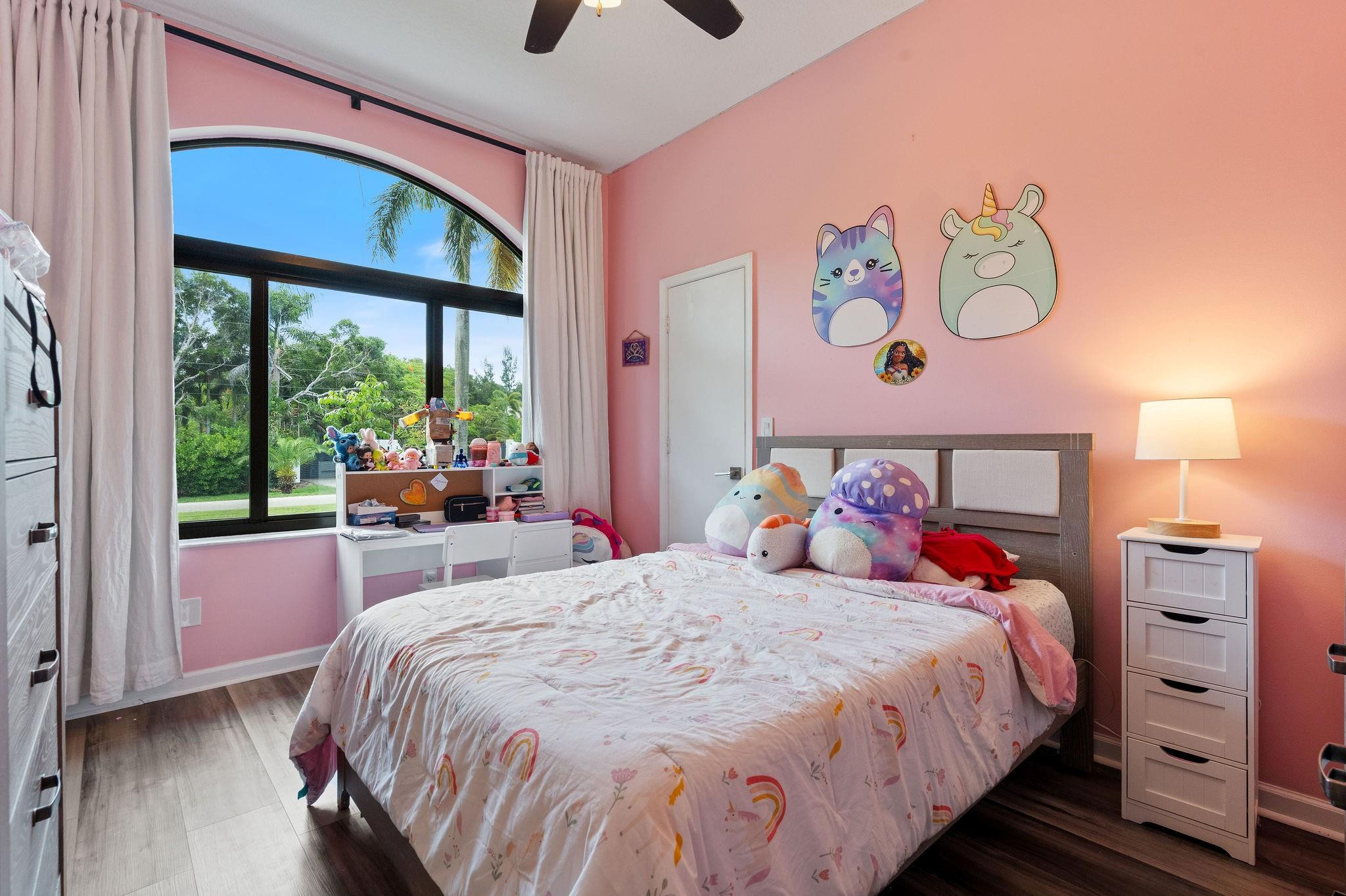 5350 SW 198th Terrace