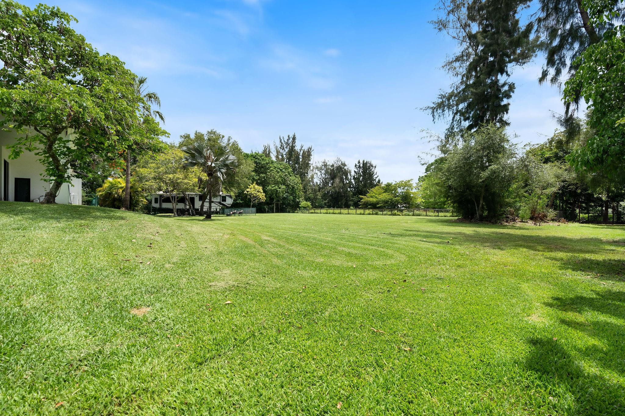 5350 SW 198th Terrace