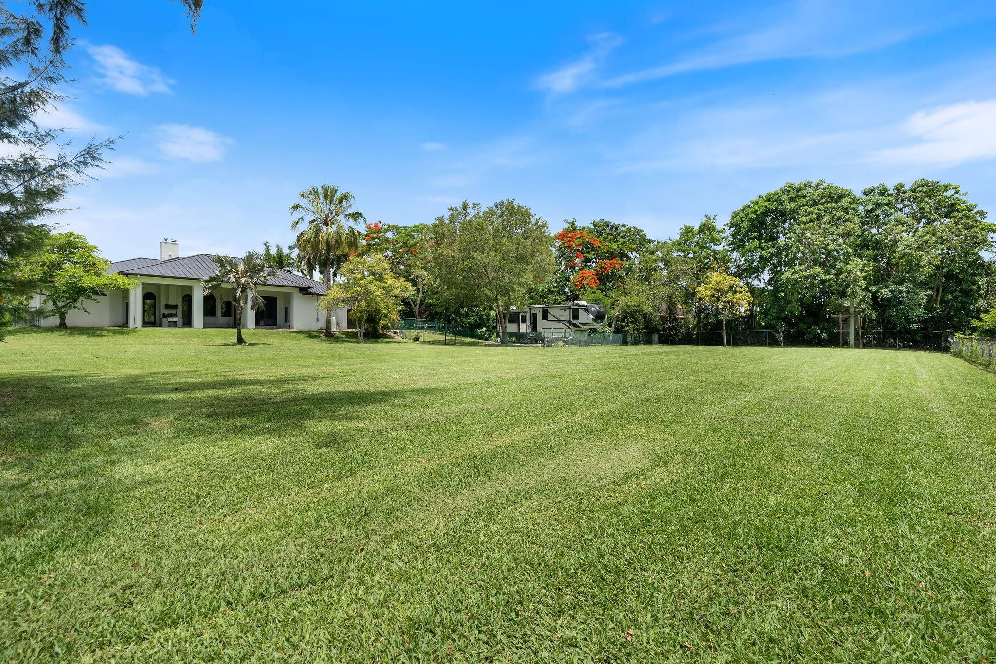 5350 SW 198th Terrace