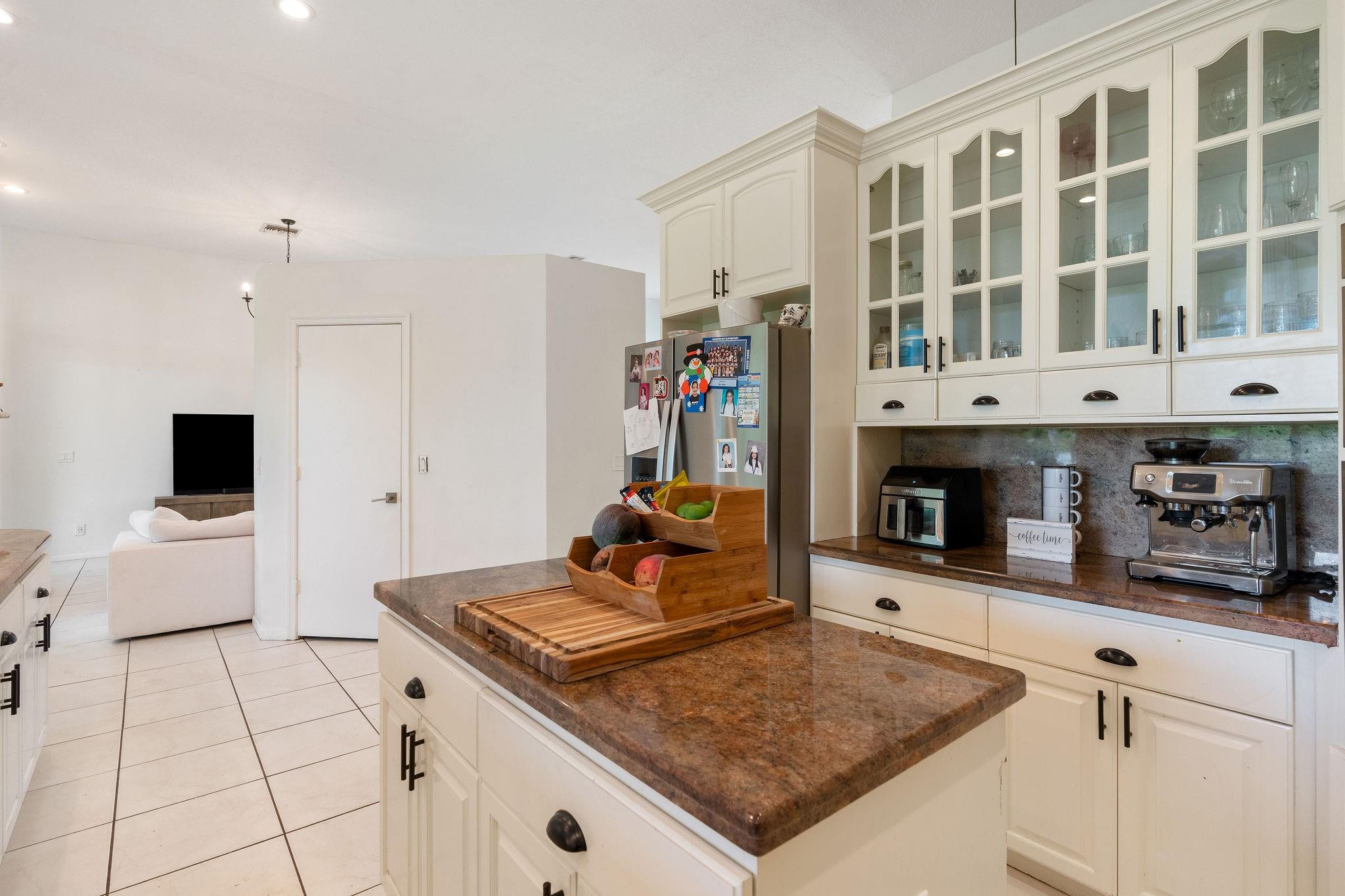 5350 SW 198th Terrace