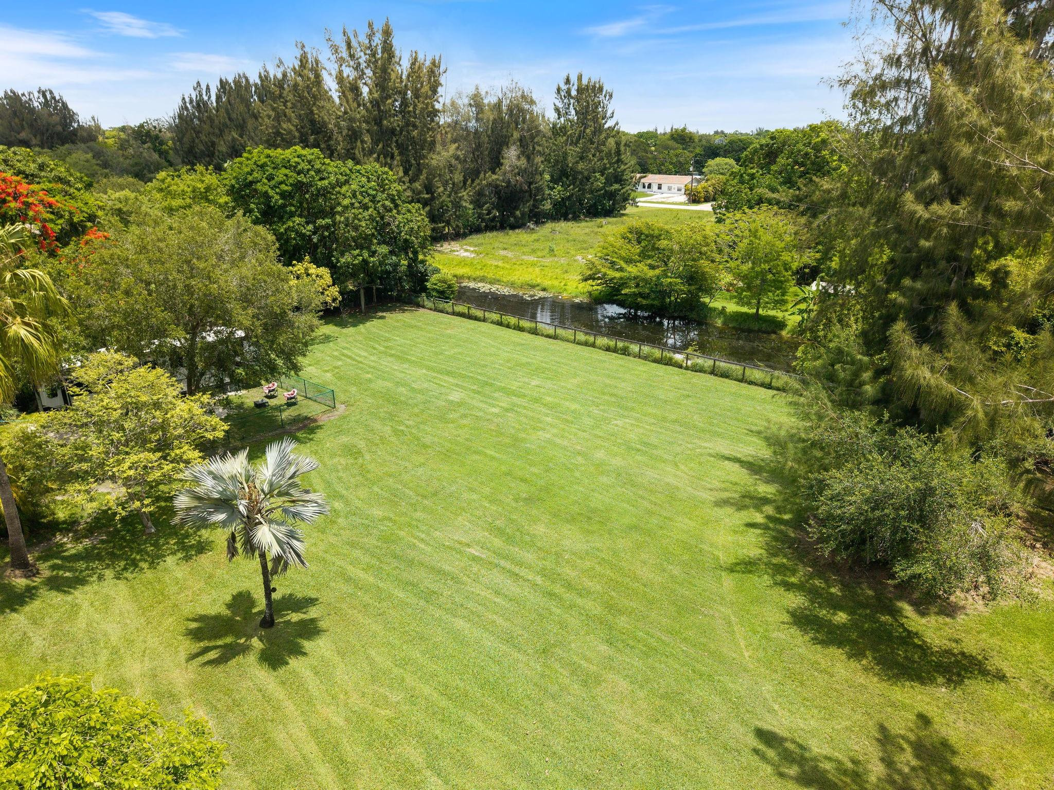 5350 SW 198th Terrace