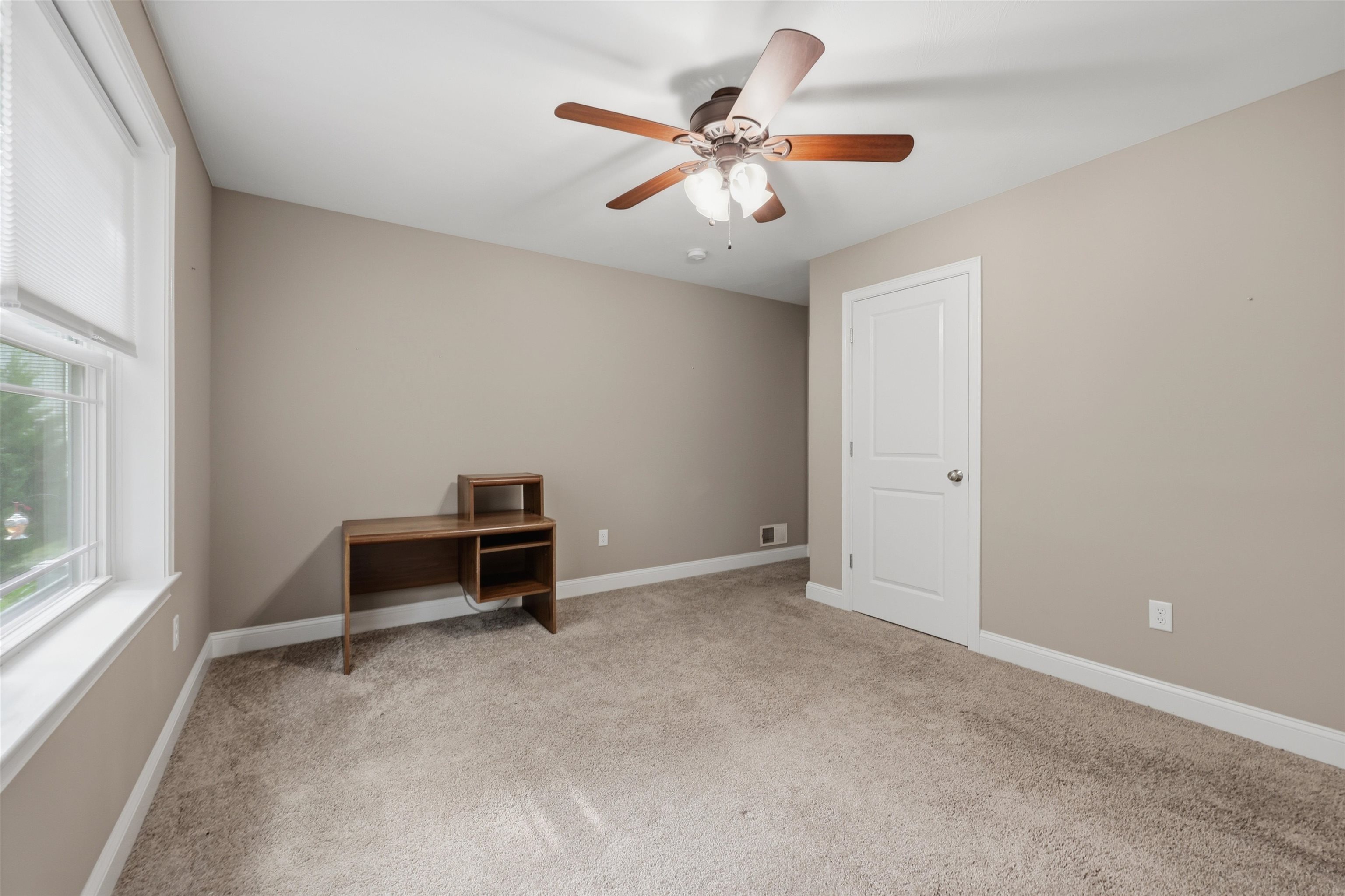 31 Castle Court Unit: 31