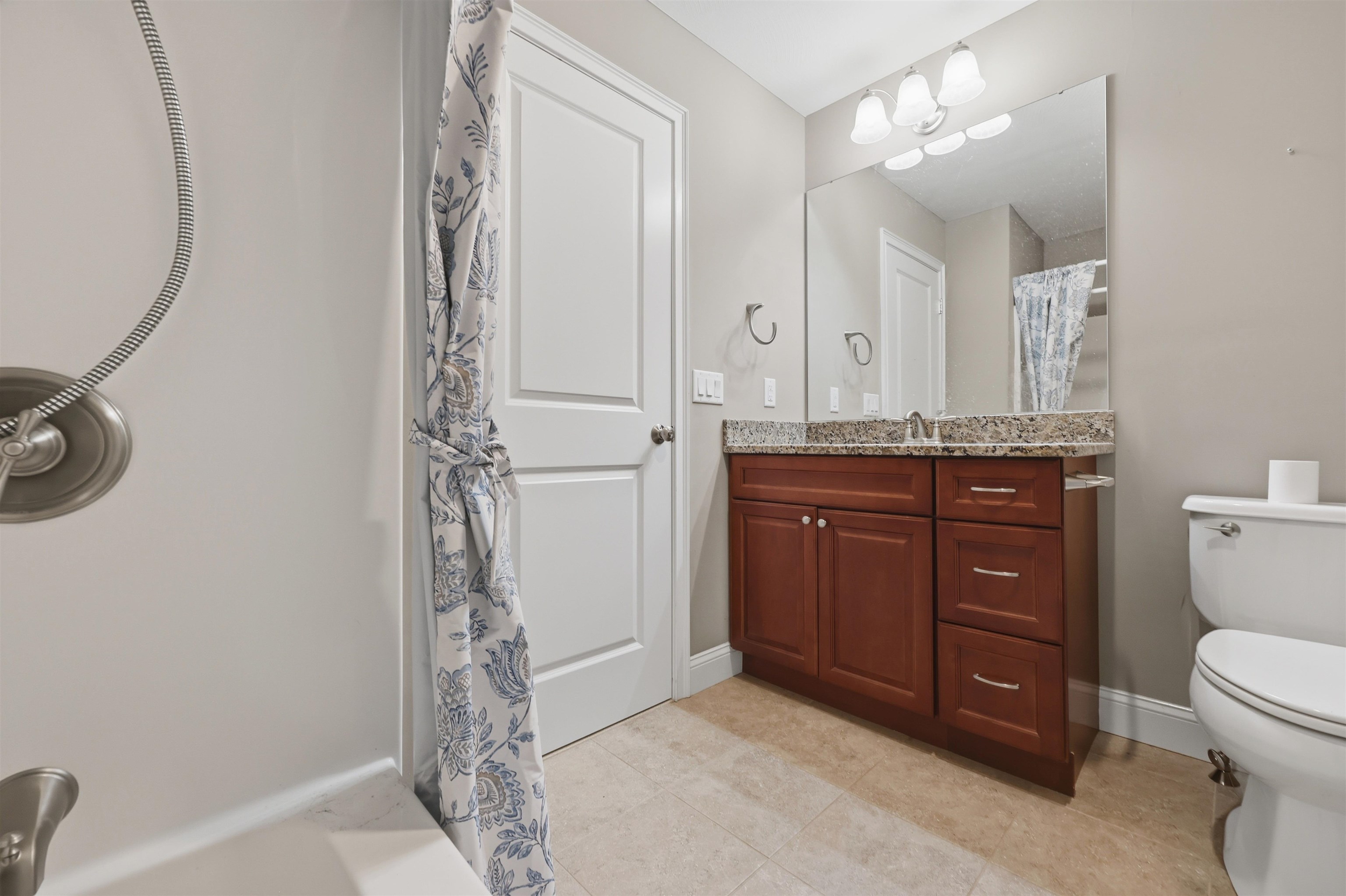 31 Castle Court Unit: 31