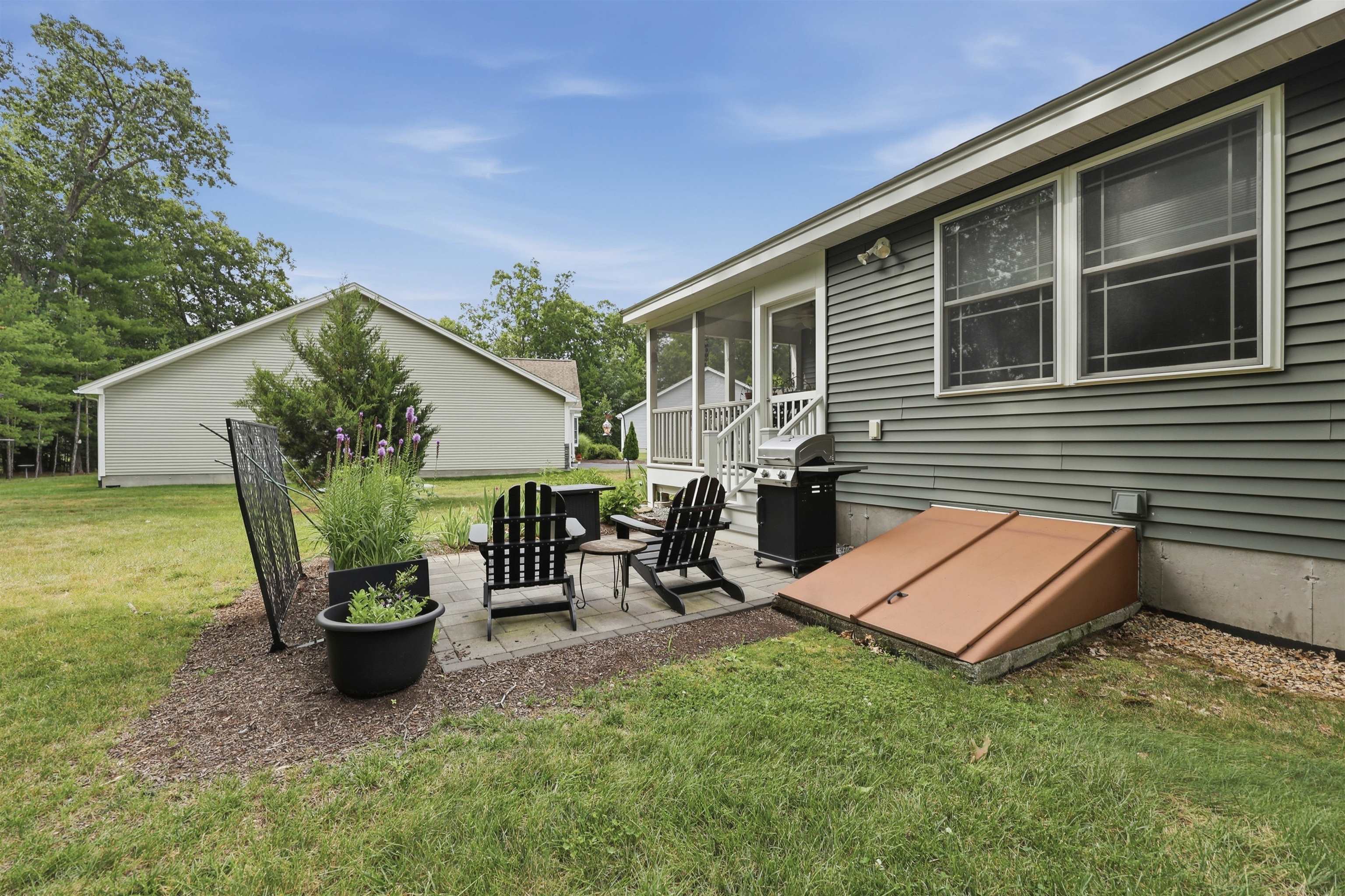 31 Castle Court Unit: 31