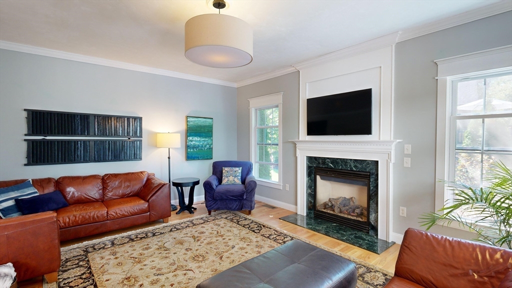 10 Cabot Ct